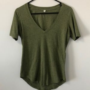 Lululemon V neck